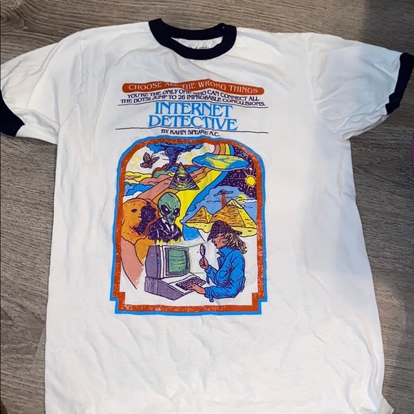 Alien type shirt - Picture 1 of 1